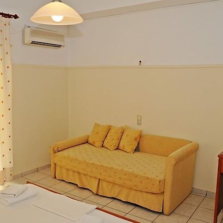 Delfini Hotel ธีโอโลโกส ภายนอก รูปภาพ